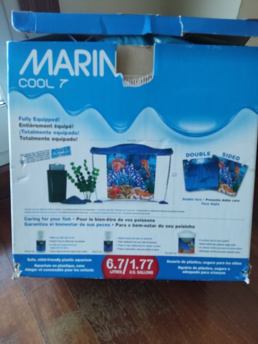 Aquário da marca Marina