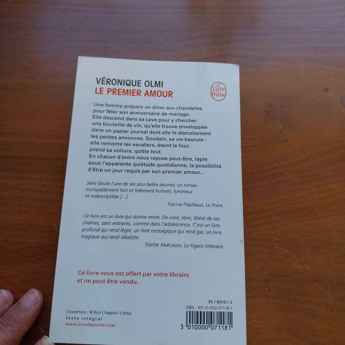 Le premier amour. Portes incluídos.