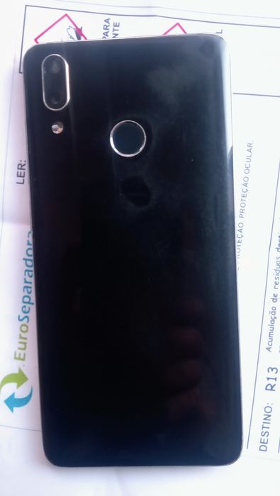 Telemóvel Vodafone como novo