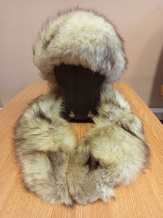 Czapka i kołnierz z lisa