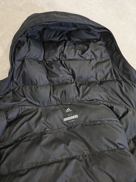 Куртка adidas розмір  хs демісезон