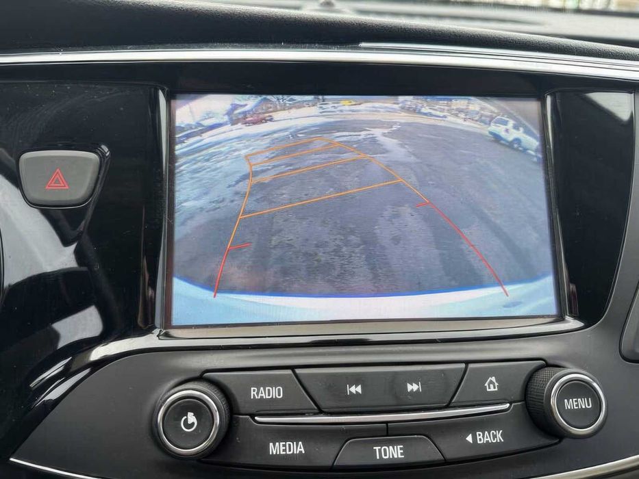 Buick Envision      2018