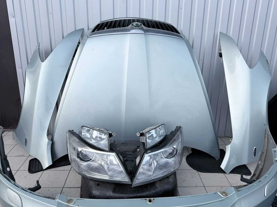 Фара ксенон шкода а5 рестайл туманка запчасти skoda octavia a5 FL