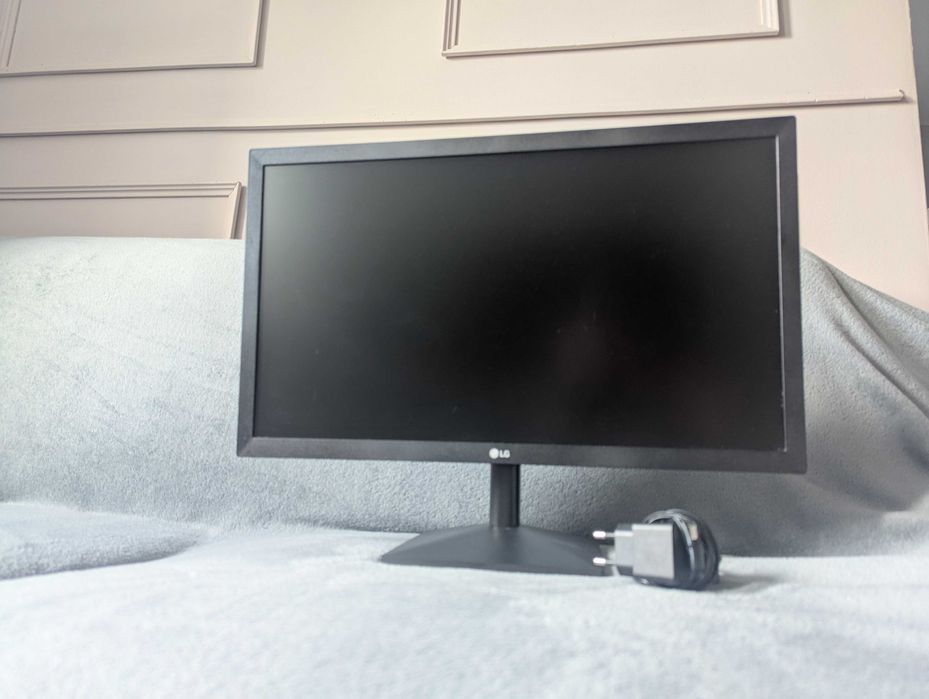 LG 22MK400H-B, 21,5″ Full HD 75 Hz