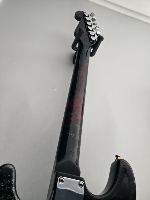 Gitara elektryczna stratocaster splatter blood