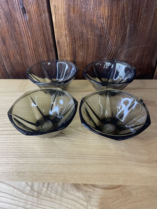 Zestaw miseczek salaterek Ząbkowice PRL K708