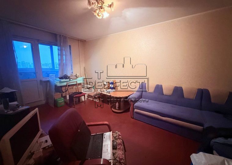 Продаж 1к квартири Милославська 3а / Милославская 3а