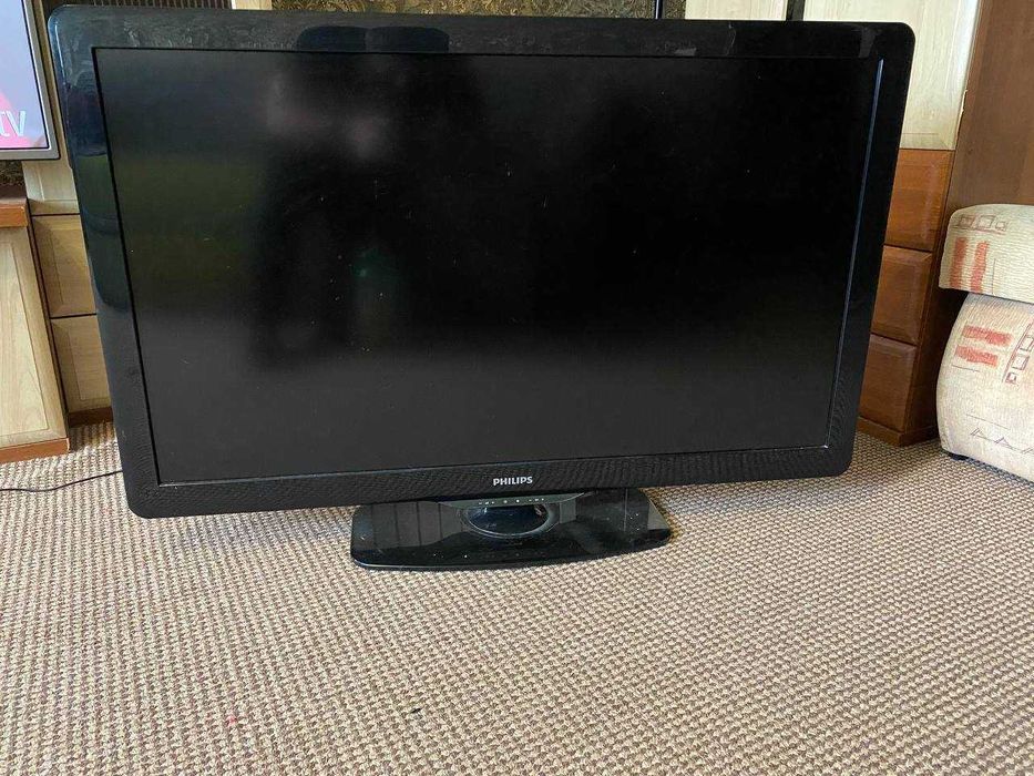 Телевизор Philips 43 дюйма  42PFL4806H/58 (не работает)