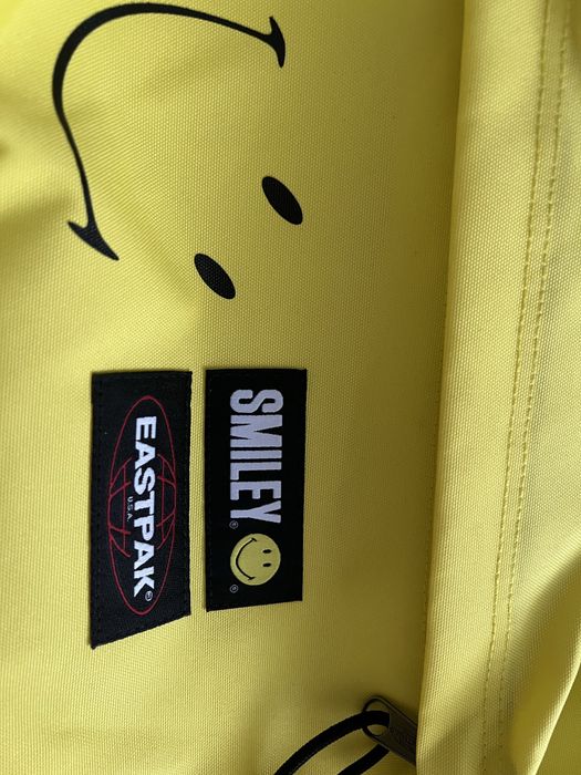 Рюкзак Eastpak x Smiley жовтий оригінал — новий