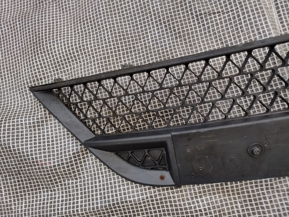 Ford Focus MK2 st kratka zderzaka środkowa st rs oryginał wysyłka