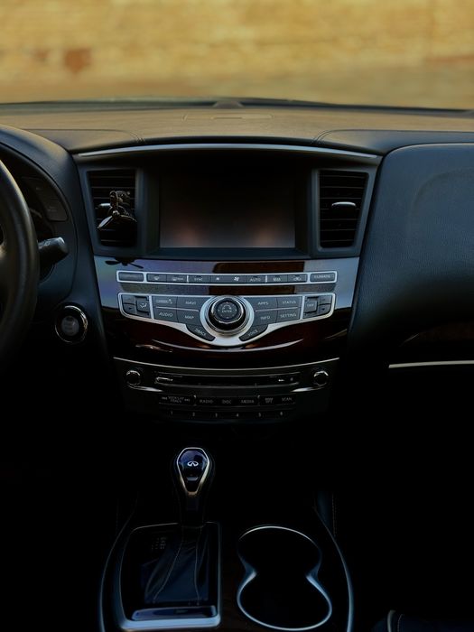 INFINITI QX60 premium