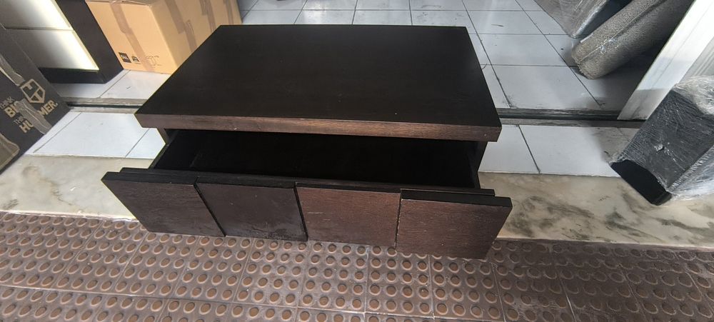Mesa de cabeceira