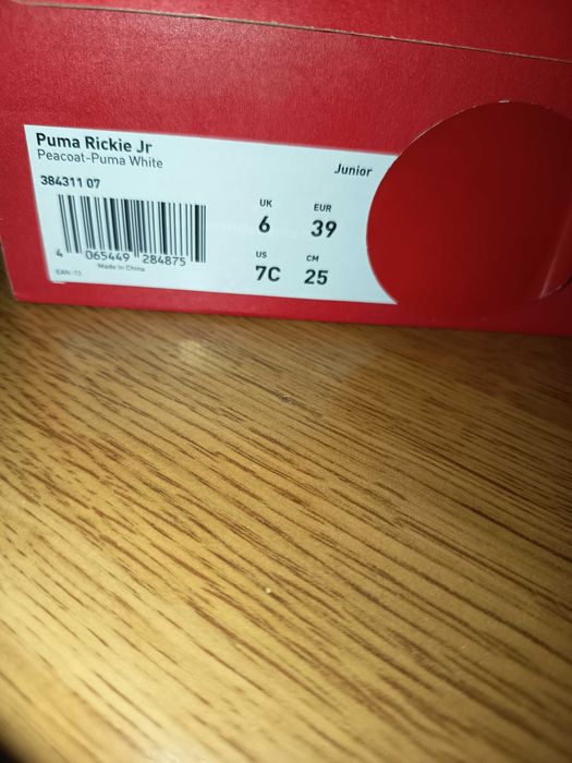 Nowe buty Puma roz 39 unisex