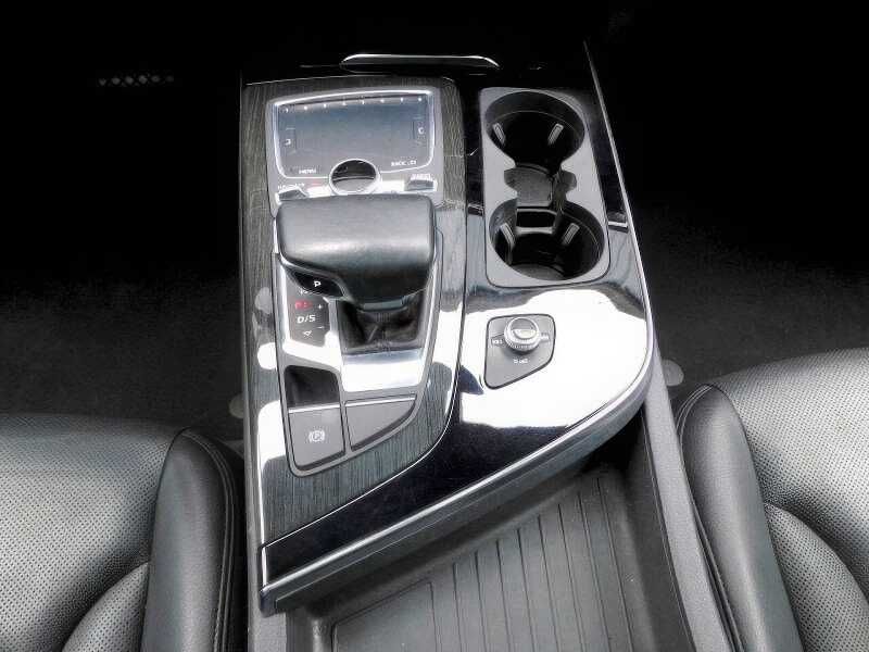 2019 Audi Q7 quattro Prestige 55 TFSI