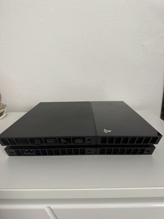Ps4 Fat peças ou reparação