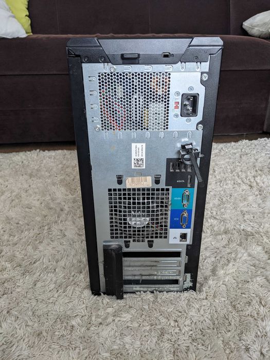 Dell PowerEdge T110 X3430 12GB RAM 128GB SSD 4,5TB HDD