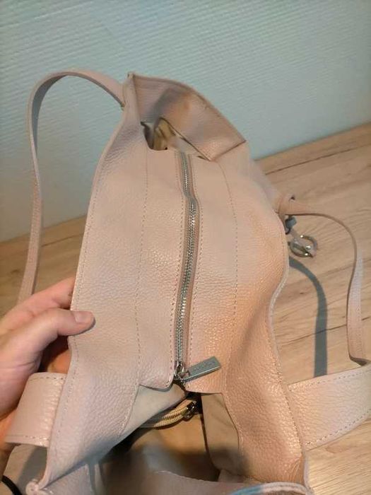 Skórzana torebka Wojas beżowa, ażurowa, shopper