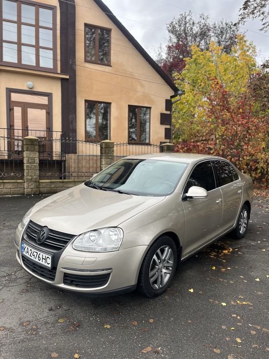 Продам Volkswagen Jetta автомат