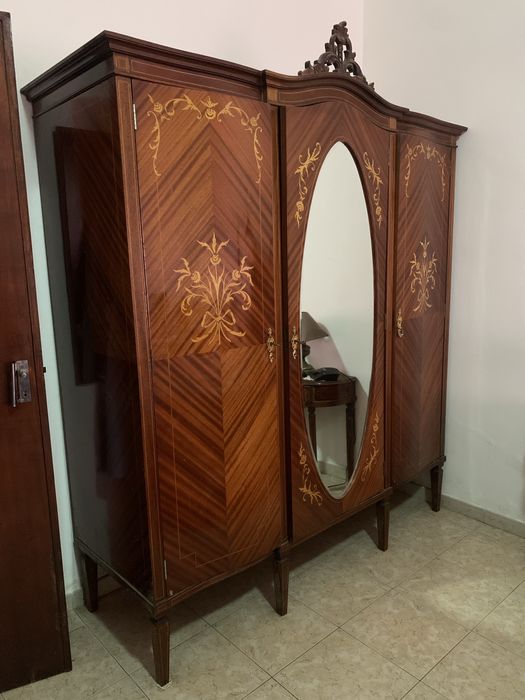 Mobília de quatro completa Dona Maria