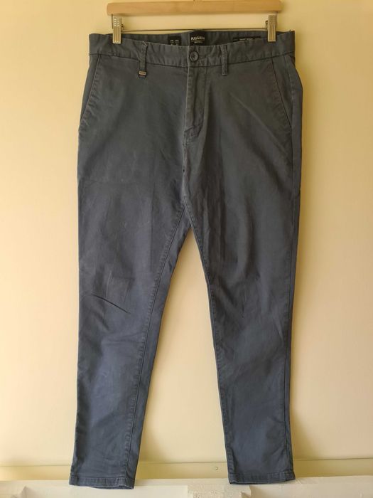 Calças de Sarja Azuis Clássicas Smart Skinny Pull & Bear - Tamanho 42