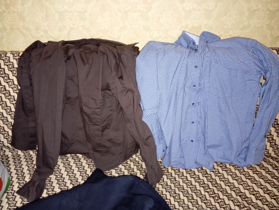 Обмін речей на підлітка в гарному стані