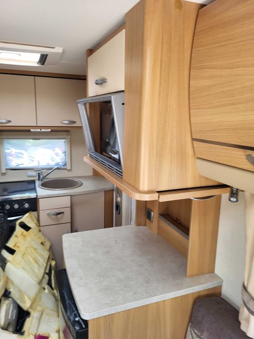 fiat ducato swift sundance 530 lp 2010r kamper zabudowa wyposażenie wnętrze środek kampera
