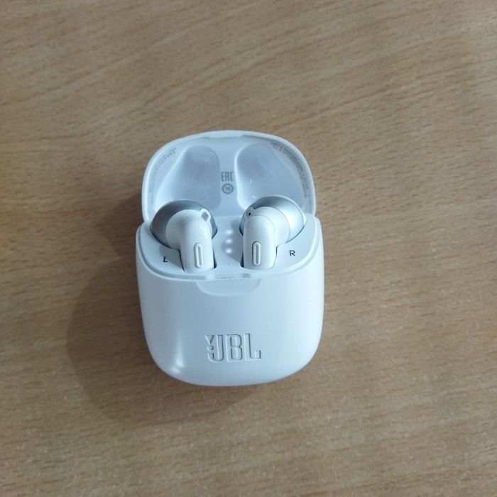 Наушники беспроводные JBL TUNE 225 TWS
