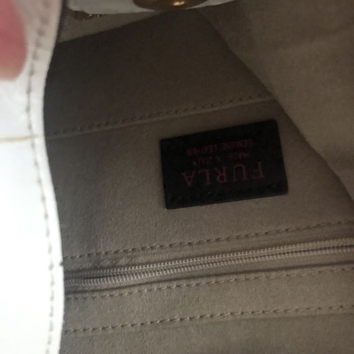 Torebka Furla skóra naturalna biała