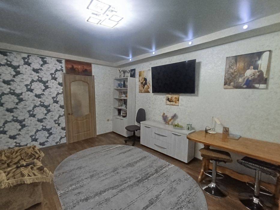 Оренда будинку 2 поверхи,Шевч.р-н (можливо 2 родини)