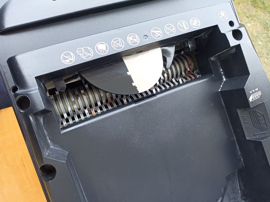 Подрібнювач паперу: Шредер Fellowes AUTOMAX 200C