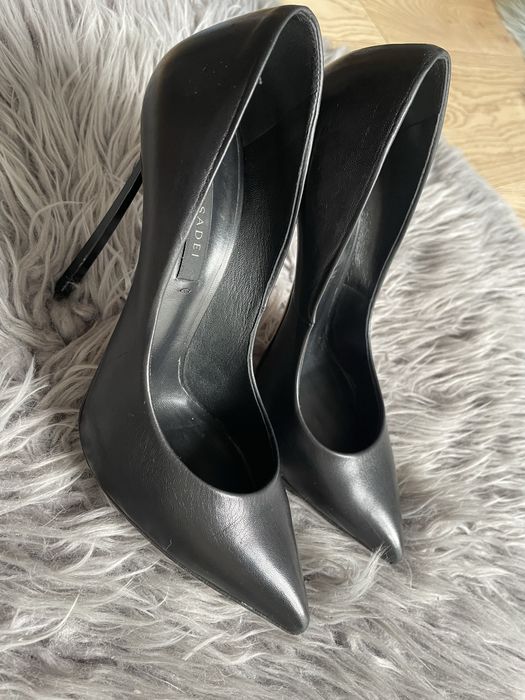 Casedei czwarna buty