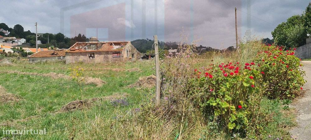 Terreno com 1240 m2 na Avessada a 25 minutos de Lisboa