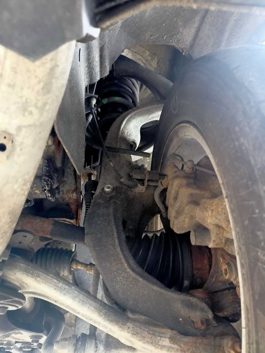 mcpherson zwrotnica wahacz Citroen C5 X7 III 2.0 HDI