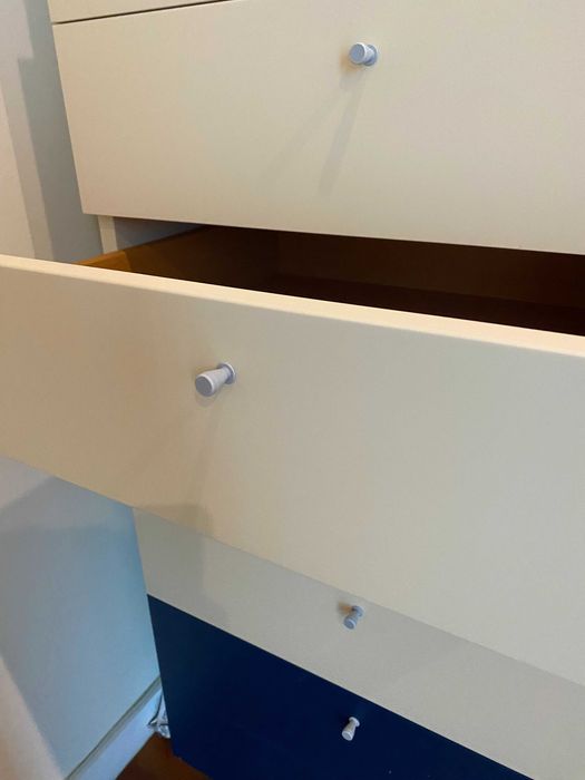 camiseiro em bom estado