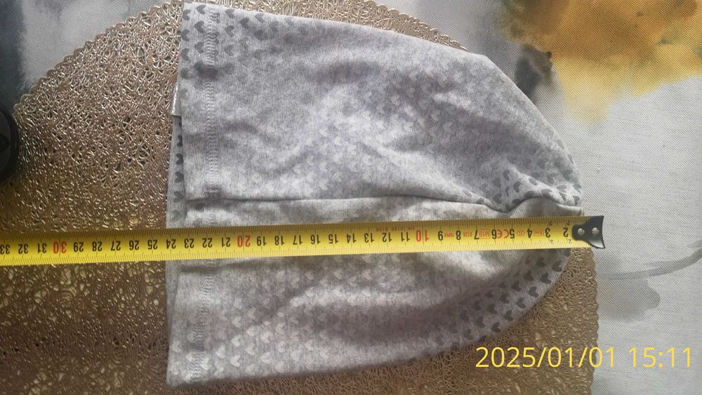 Nowa czapka szara w serduszka