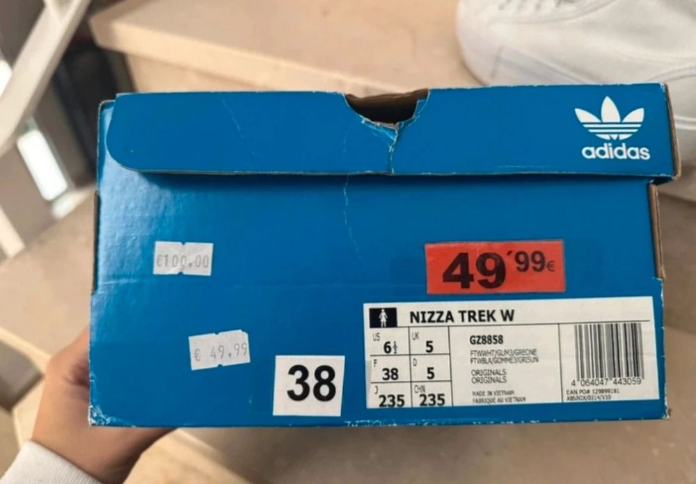 Sapatilhas adidas 38