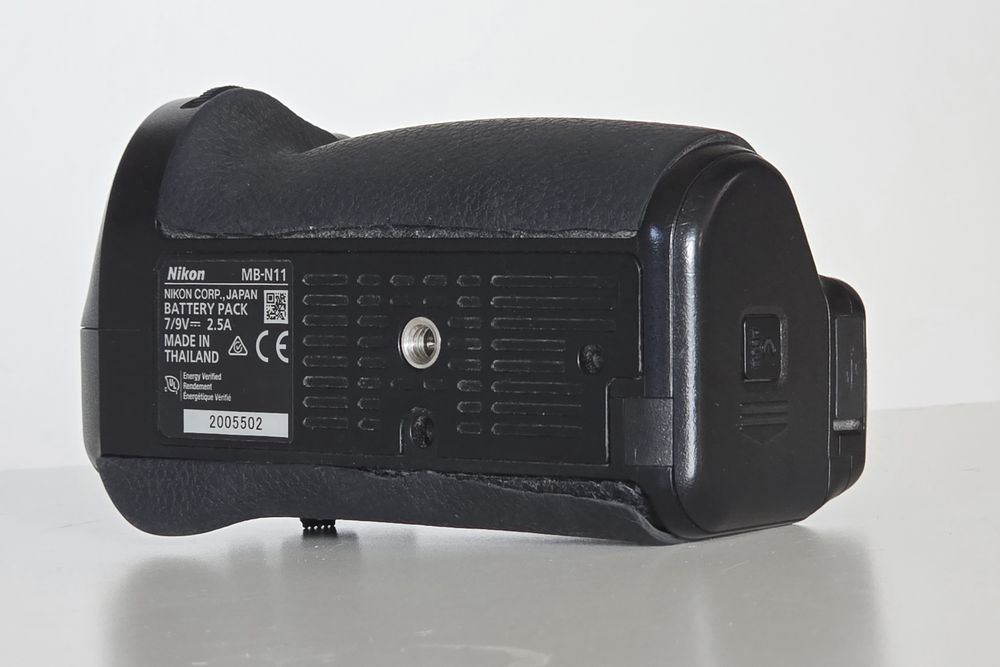Nikon MB-N11 Battery Pack