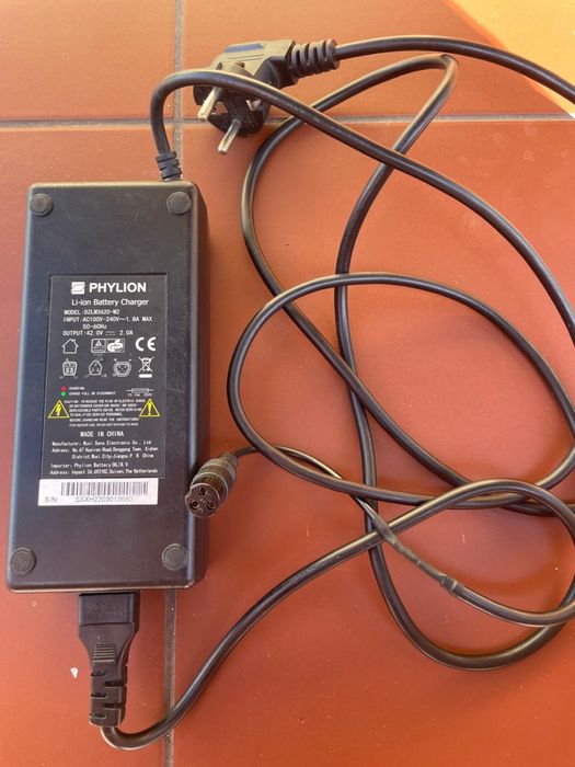 Ładowarka Phylion Li-ion Battery Charger 42V 2A – N