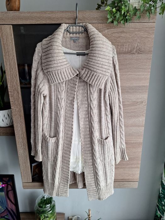 Beżowy Długi Sweter Narzutka L Marks & Spencer