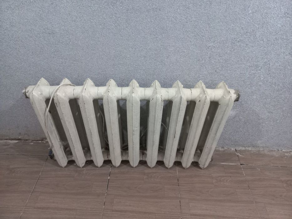 Батареї чавунні 7 і 9 ребер