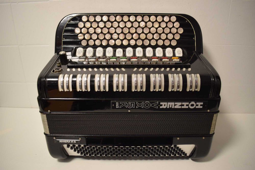 Hohner Vox 5 MIDI Accordion, 4-Voice, No. 1864175832940802120