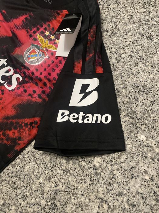 Camisola do benfica alternativa