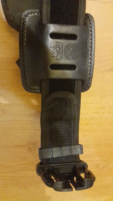 Pas brytyjska policja komplet.