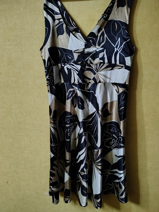 Sukienka imprezowa Plus Size midi