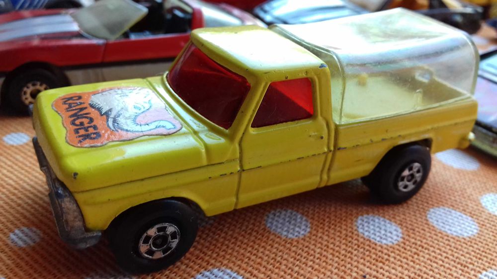 Carrinhos Majorette Matchbox Corgi