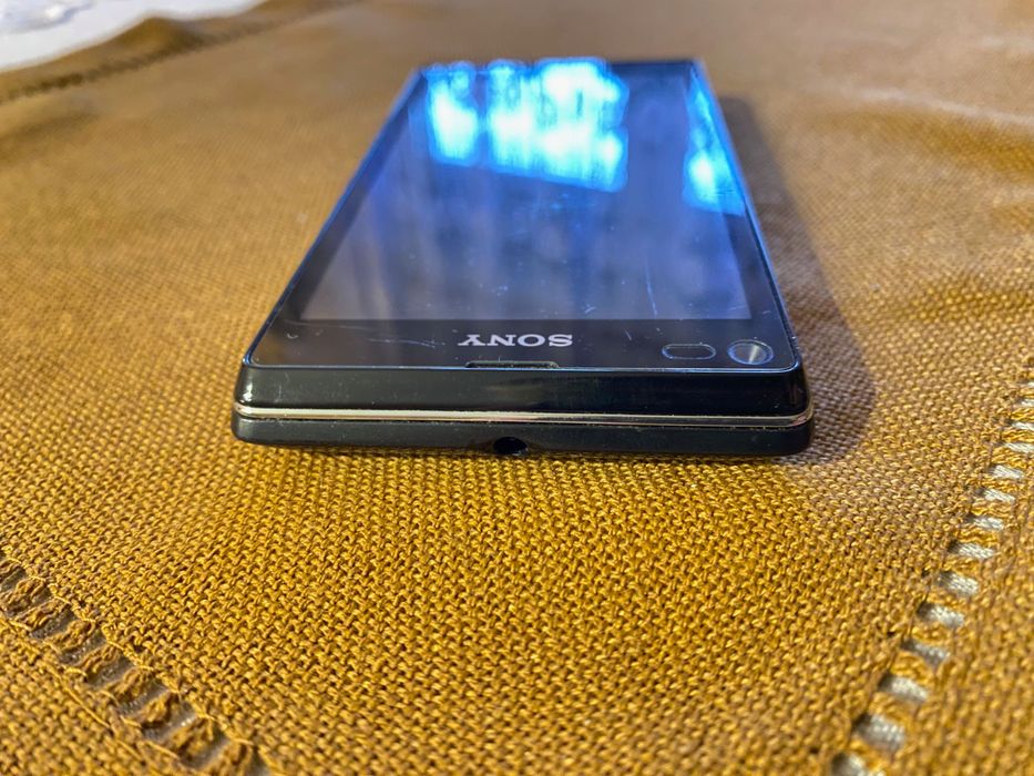 Sony Xperia L C2105
