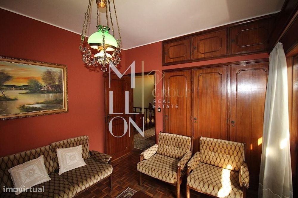 Moradia T5 Em Bustos | Lote De 2.050 M² | Oliveira Do Bairro