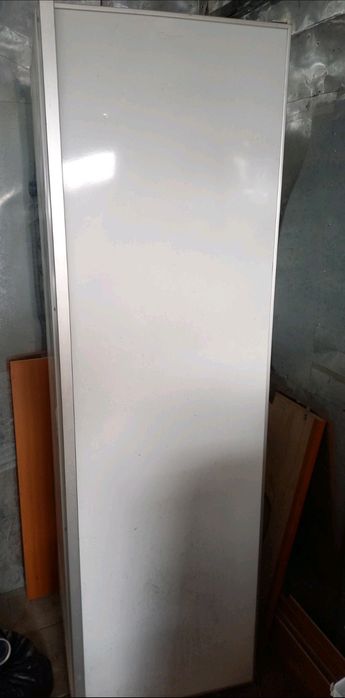 Морозильная камера вертикальная большая