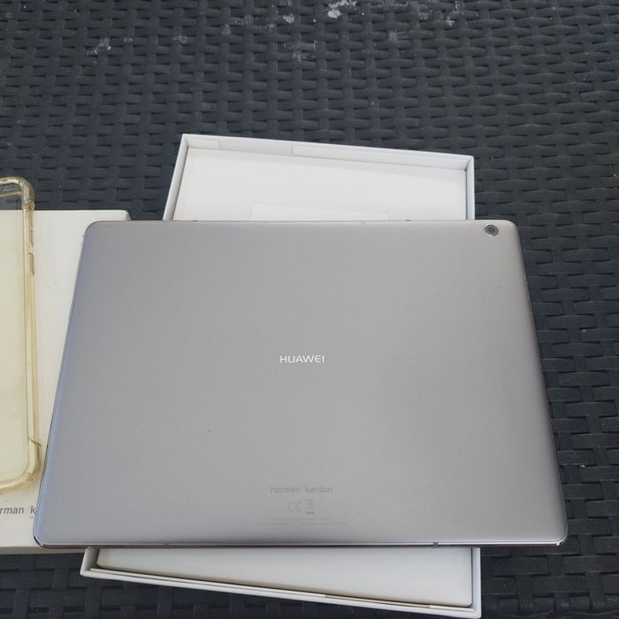 Huawei media pad M3 lite