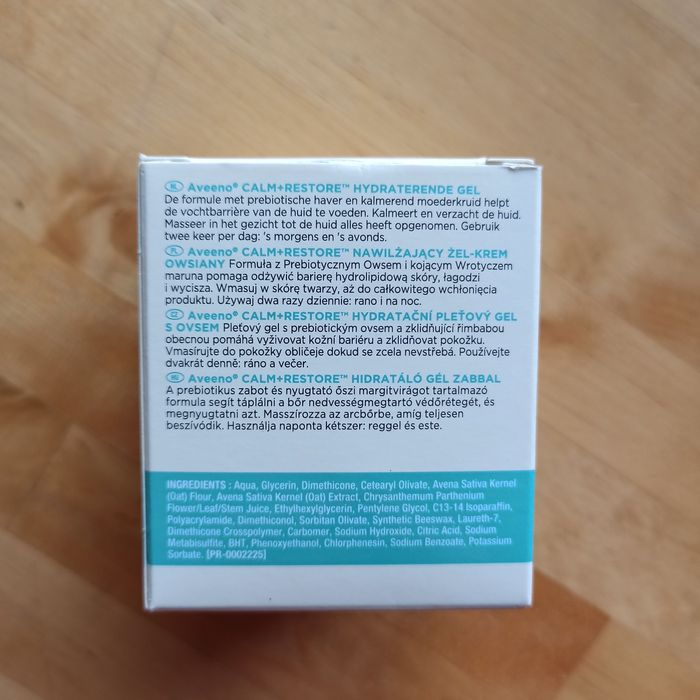 Krem do twarzy Aveeno Calm + Restore